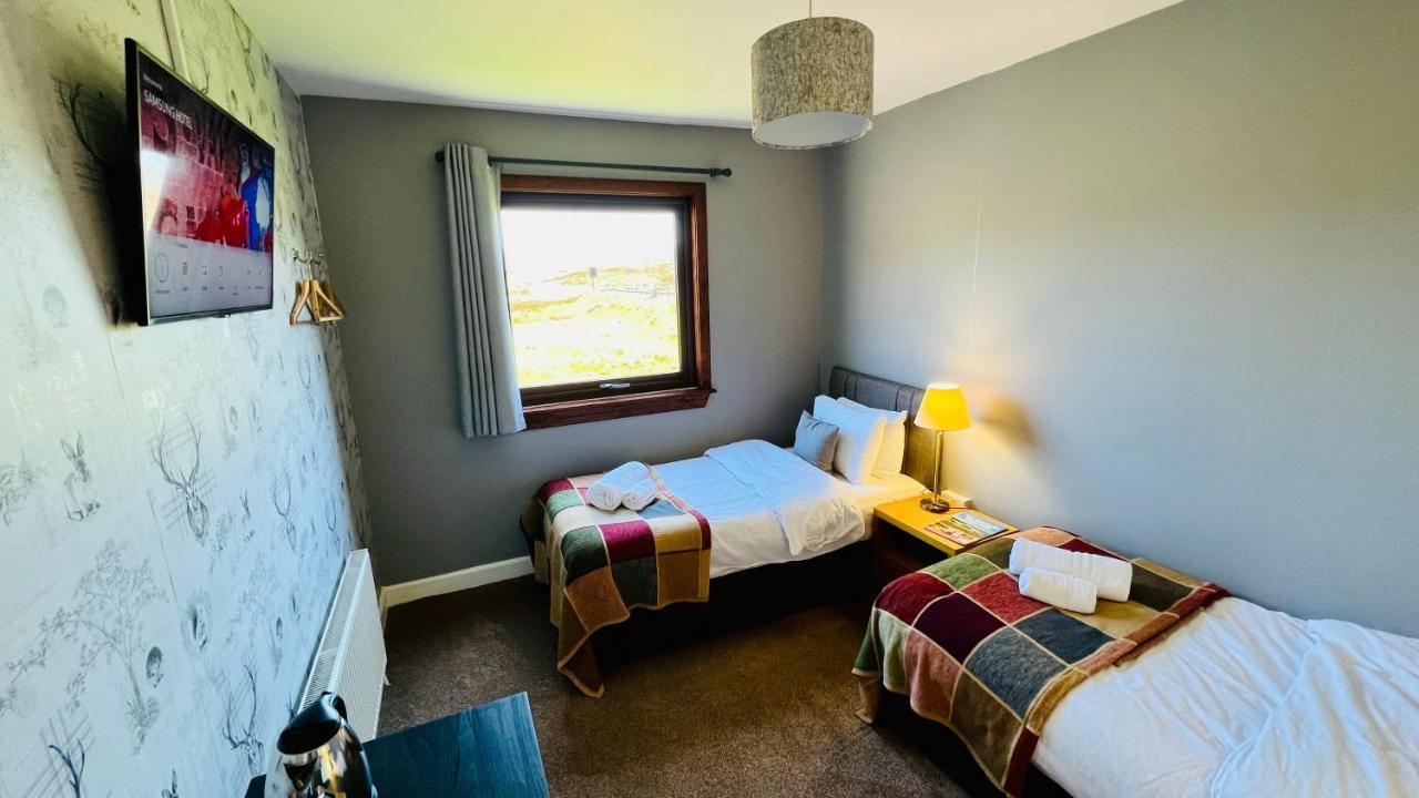 Aultguish Inn ガーブ エクステリア 写真